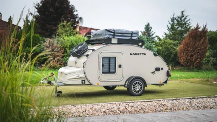 Minicaravana Caretta 1500 con tienda de techo