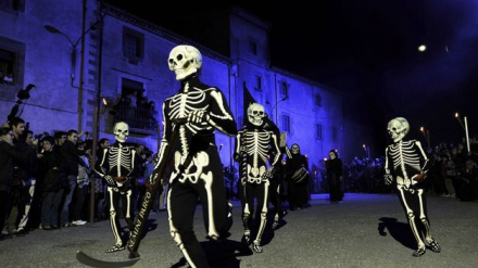 Destinos de Semana Santa en minicaravana Verges, Cataluña